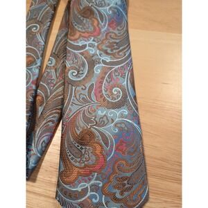 Barcelona Cravatte Men's Tie Gray Blue Fuchsia Champagne Paisley